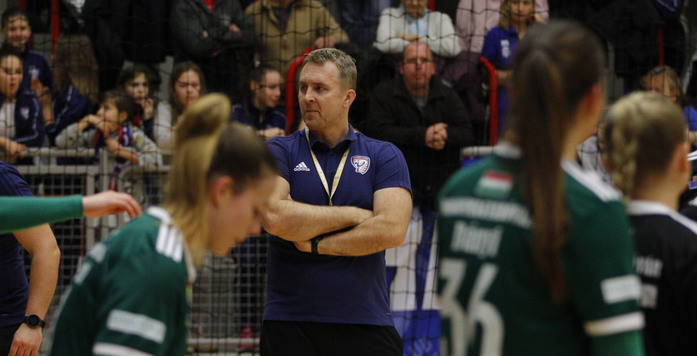 MKC: EGYMÁSTÓL TÁVOL IS EGY CSAPATBAN