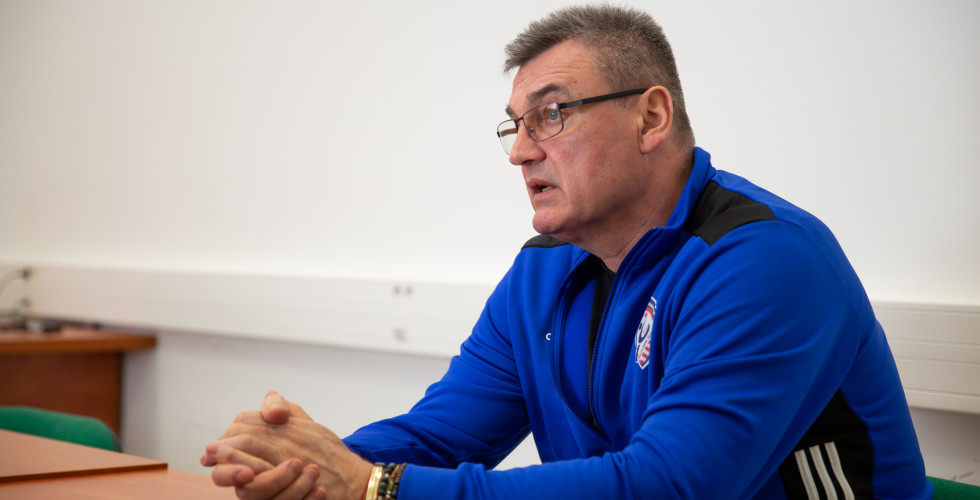 GYURKA JÁNOS: „NEM BÚJTUNK BELE A TABELLÁBA”