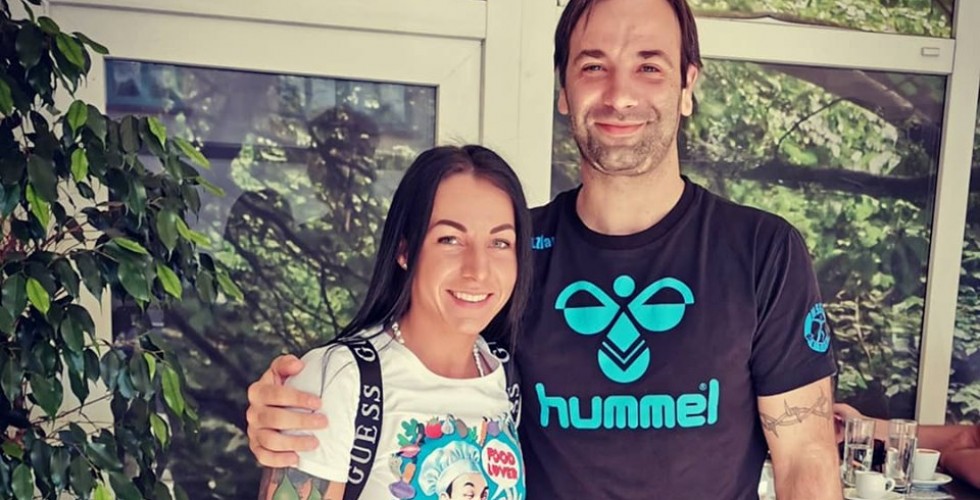 Holesova lendületben