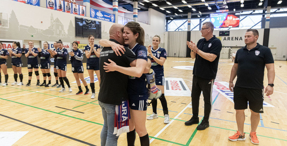 MKC - NEKA KÉPRIPORT 