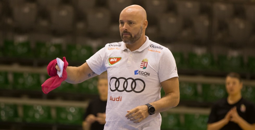 EDZŐTÁBOROZIK A MAGYAR NŐI KÉZILABDA A ÉS B VÁLOGATOTT