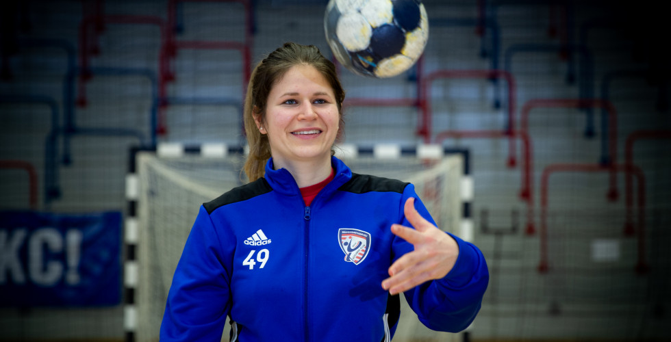 „PATI” BIZAKODVA VÁRJA A VILÁGBAJNOKI SELEJTEZŐKET 