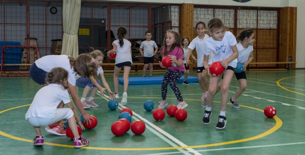 MKC GYEREKNAP