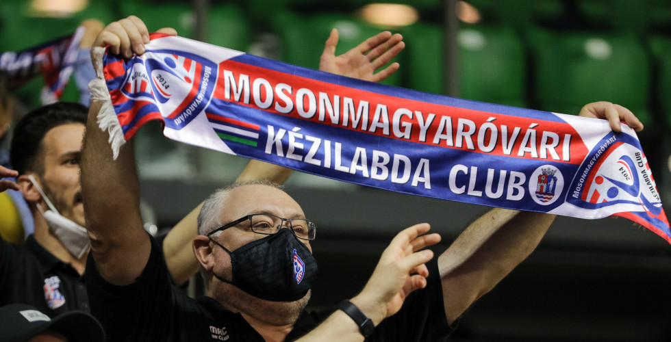 A MEGYEI NAPILAP ÍRT AZ MKC SZURKOLÓKRÓL  
