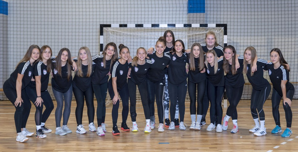 UTÁNPÓTLÁS HÍRADÓ 2022/23 11.