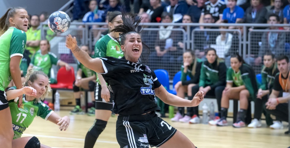 LIGA-KUPA VISSZAVÁGÓ
