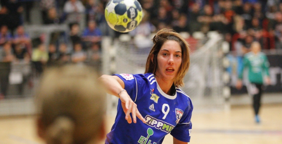 TILINGER TAMARA TÚL VAN A KEZELÉSEKEN 