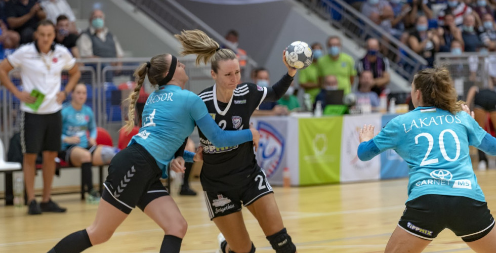 KATONA FLÓRA ÉS TÓTH ESZTER IS BEKERÜLT AZ EB-RE KÉSZÜLŐ VÁLOGATOTT KERETBE  